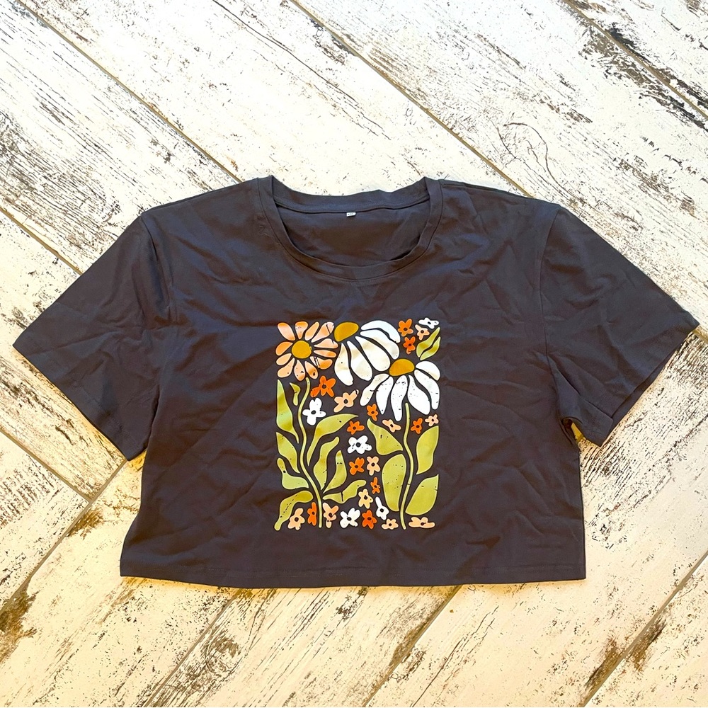 Cropped T-shirt